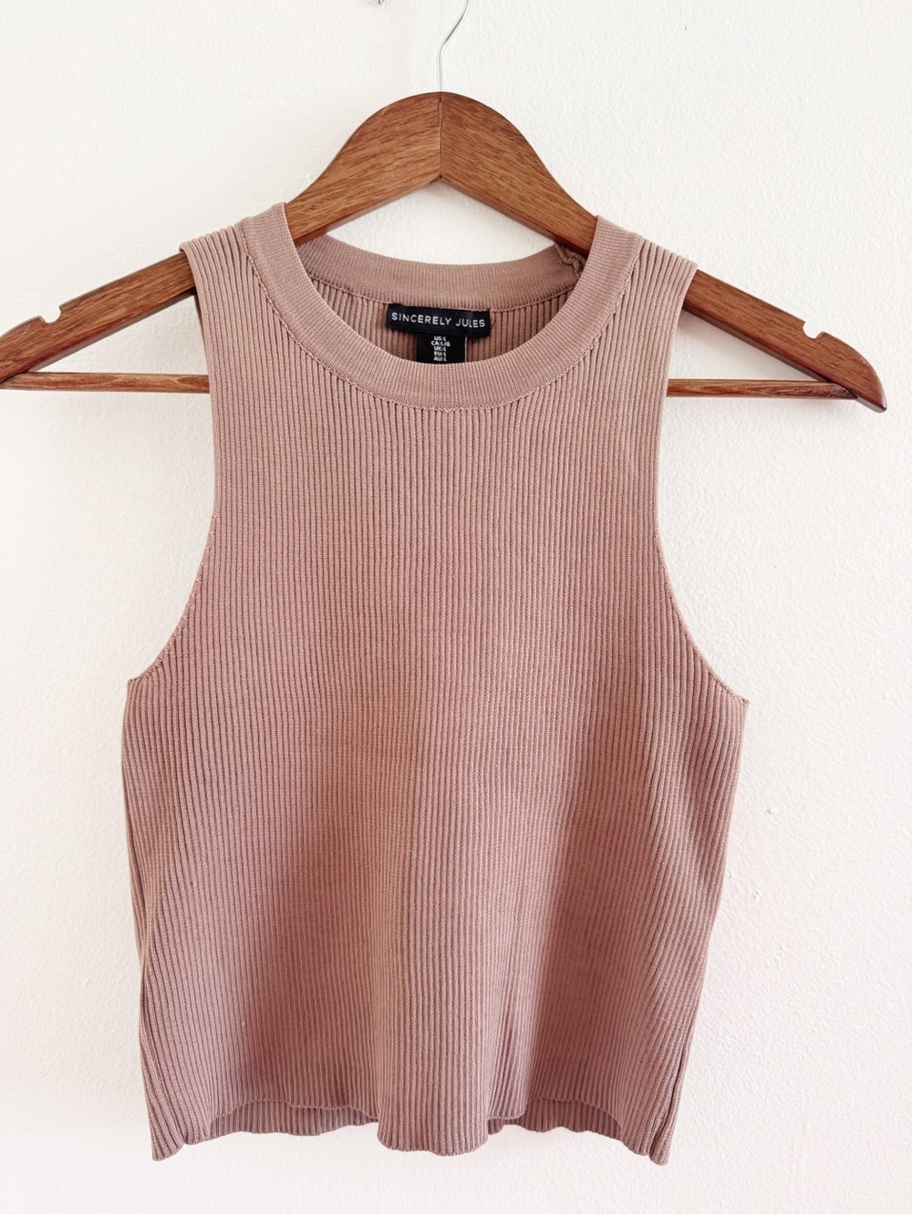 Sincerly Jules beige Ribbed Sleeveless Tank Large